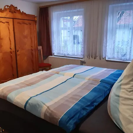 Paries Dom wakacyjny Nitzow